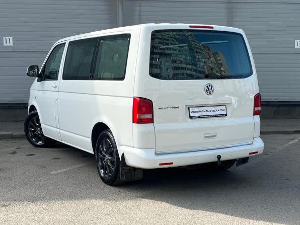 Volkswagen Multivan T5 Рестайлинг с пробегом 2011 года, цена 2 559 000 рублей, 92328 км, минивэн, Автокод Объявления