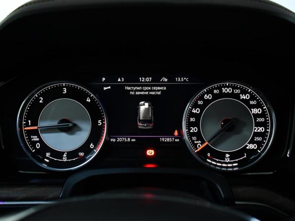 Volkswagen Touareg III с пробегом 2019 года, цена 4 050 000 рублей, 192857 км, внедорожник, Автокод Объявления