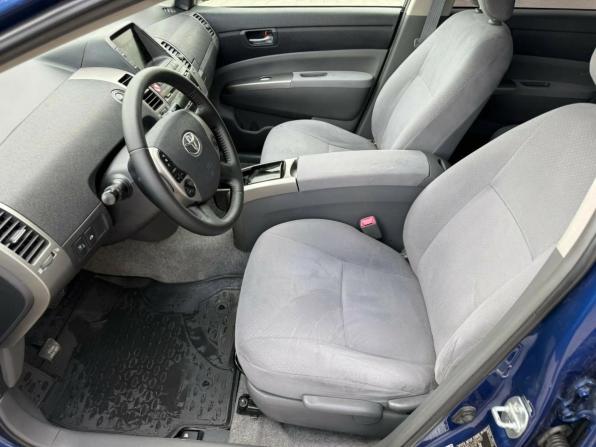Toyota Prius II Рестайлинг (XW20) с пробегом 2009 года, цена 890 000 рублей, 227493 км, лифтбек, Автокод Объявления