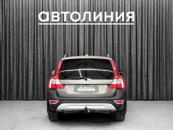Volvo XC70 II с пробегом 2008 года, цена 1 100 000 рублей, 323000 км, универсал, Автокод Объявления