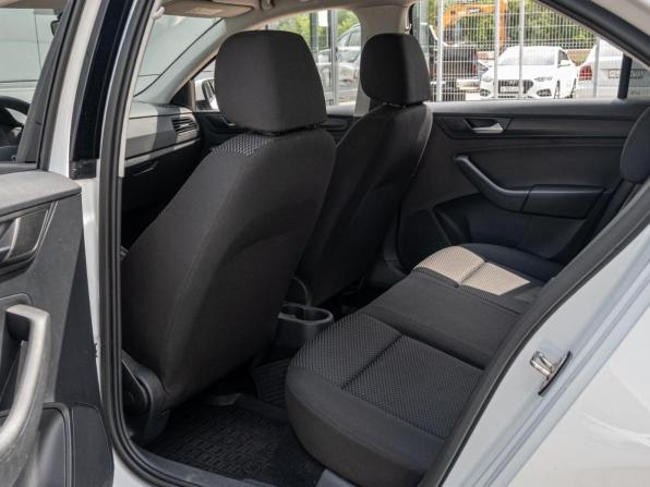 Volkswagen Polo VI с пробегом 2022 года, цена 1 570 000 рублей, 79239 км, лифтбек, Автокод Объявления