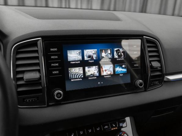 Skoda Karoq I с пробегом 2020 года, цена 2 140 000 рублей, 217592 км, внедорожник, Автокод Объявления