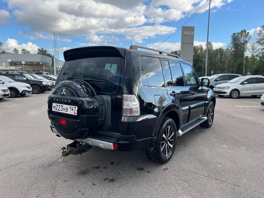 Mitsubishi Pajero IV Рестайлинг 1 Санкт-Петербург  - изображение 3