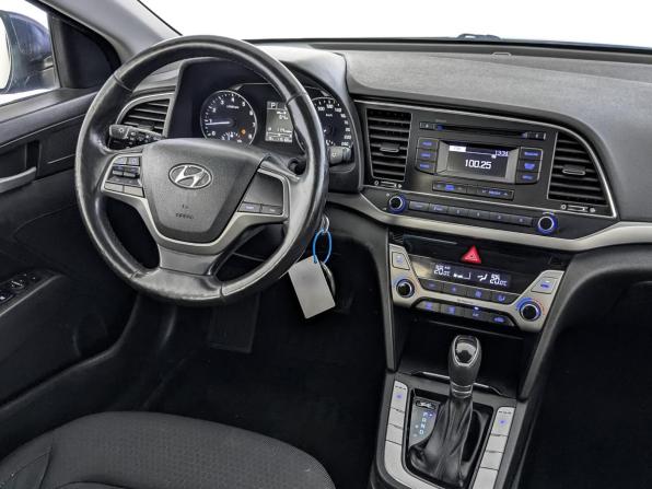 Hyundai Elantra VI (AD) с пробегом 2017 года, цена 1 399 000 рублей, 115000 км, седан, Автокод Объявления