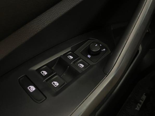 Volkswagen Jetta VII с пробегом 2020 года, цена 1 745 000 рублей, 91726 км, седан, Автокод Объявления