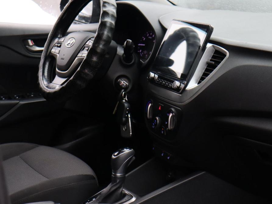 Hyundai Solaris II Самара  - изображение 15