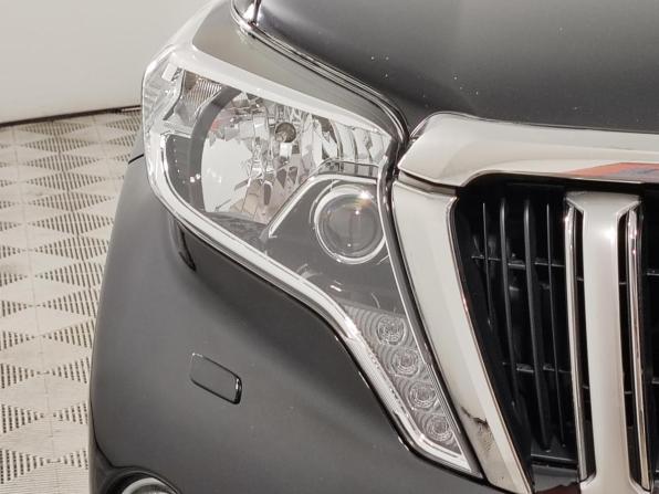 Toyota Land Cruiser Prado 150 Series Рестайлинг 1 с пробегом 2017 года, цена 4 299 000 рублей, 131912 км, внедорожник, Автокод Объявления