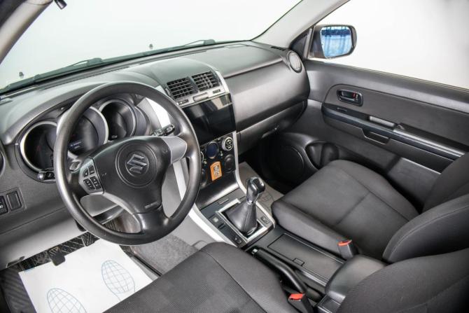 Suzuki Grand Vitara II Рестайлинг с пробегом 2011 года, цена 889 000 рублей, 194565 км, внедорожник, Автокод Объявления