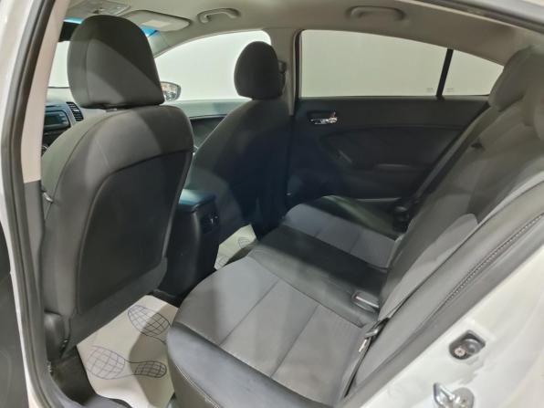 Kia Cerato III Рестайлинг (Classic) с пробегом 2017 года, цена 1 450 000 рублей, 140000 км, седан, Автокод Объявления