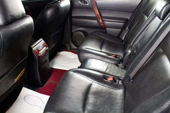 Toyota Highlander II (XU40) Рестайлинг с пробегом 2011 года, цена 1 699 000 рублей, 322000 км, внедорожник, Автокод Объявления