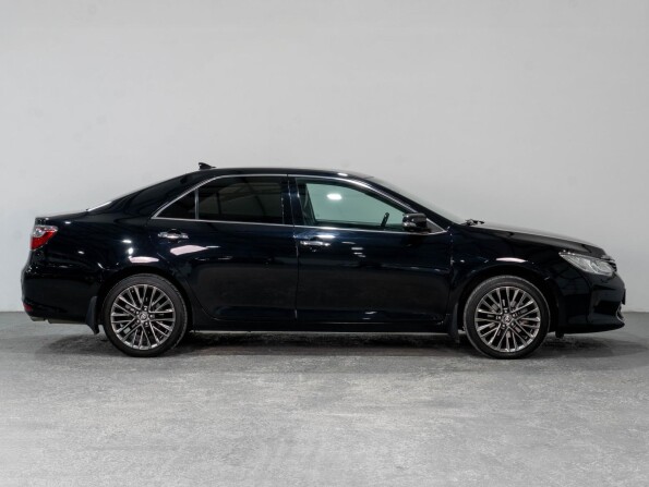 Toyota Camry VII (XV50) Рестайлинг с пробегом 2015 года, цена 2 449 000 рублей, 179319 км, седан, Автокод Объявления