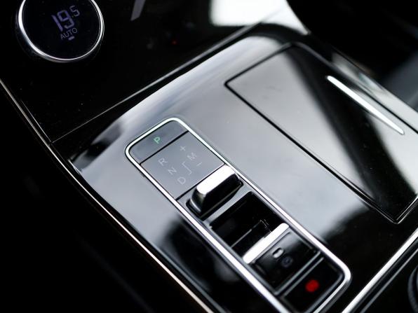 Exeed LX I Рестайлинг с пробегом 2023 года, цена 2 270 000 рублей, 48427 км, внедорожник, Автокод Объявления