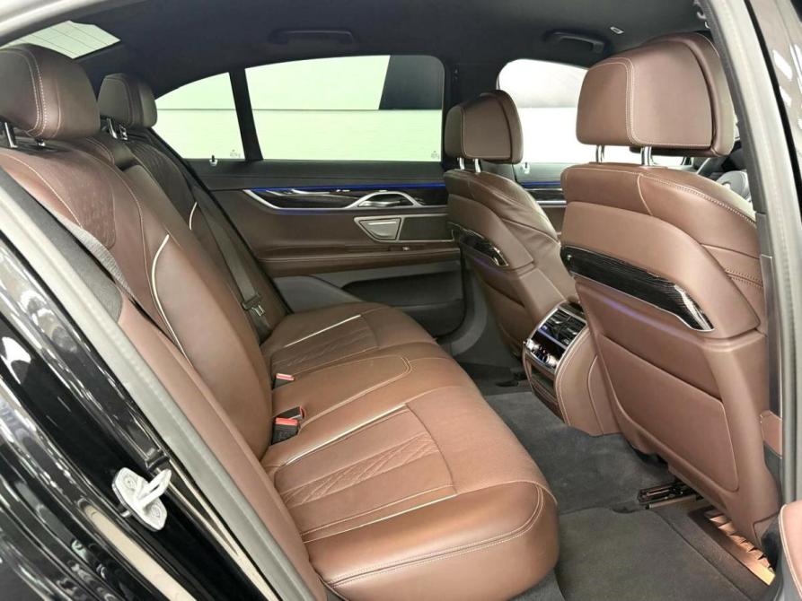 BMW 7 серии VI (G11/G12) Рестайлинг Красноярск  - изображение 38