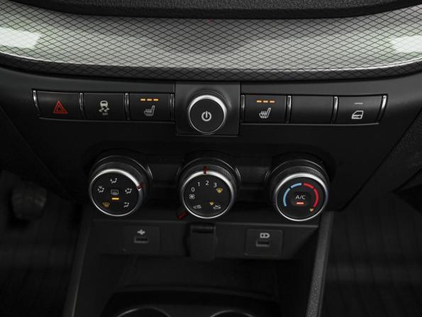 Lada (ВАЗ) Vesta I Рестайлинг (NG) с пробегом 2026 года, цена 1 575 000 рублей, 4395 км, седан, Автокод Объявления
