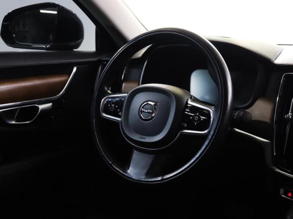 Volvo S90 II с пробегом 2019 года, цена 2 049 000 рублей, 270669 км, седан, Автокод Объявления