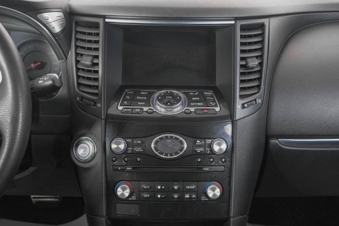 Infiniti FX II (S51) с пробегом 2010 года, цена 1 769 000 рублей, 260000 км, внедорожник, Автокод Объявления