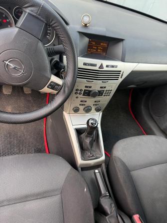Opel Astra H Рестайлинг с пробегом 2007 года, цена 311 765 рублей, 250000 км, хэтчбек, Автокод Объявления