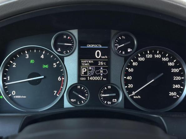 Lexus LX III Рестайлинг с пробегом 2014 года, цена 4 699 000 рублей, 140006 км, внедорожник, Автокод Объявления