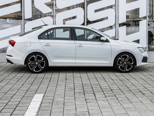 Skoda Rapid II с пробегом 2021 года, цена 1 209 000 рублей, 147944 км, лифтбек, Автокод Объявления