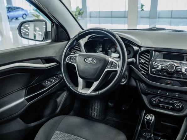 Lada (ВАЗ) Vesta I с пробегом 2019 года, цена 765 000 рублей, 133987 км, седан, Автокод Объявления
