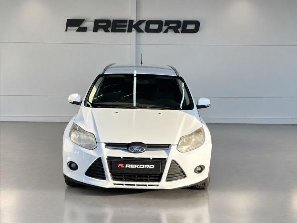 Ford Focus III с пробегом 2014 года, цена 529 000 рублей, 181542 км, универсал, Автокод Объявления