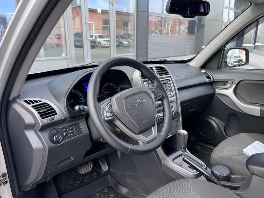 Chery Tiggo (T11) I Рестайлинг (FL) Новосибирск  - изображение 12