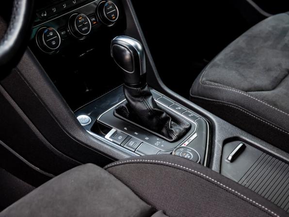 Volkswagen Tiguan II с пробегом 2020 года, цена 3 080 000 рублей, 65488 км, внедорожник, Автокод Объявления