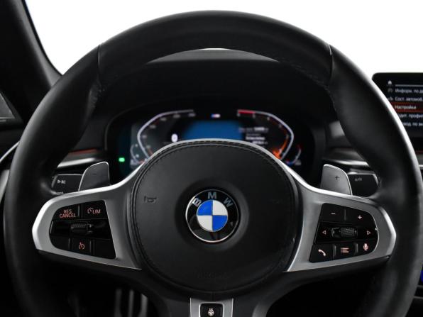 BMW 5 серии VII (G30/G31/G38) с пробегом 2019 года, цена 3 899 000 рублей, 124555 км, седан, Автокод Объявления