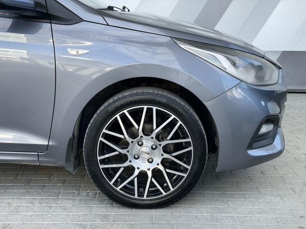Hyundai Solaris II с пробегом 2018 года, цена 1 158 000 рублей, 128115 км, седан, Автокод Объявления