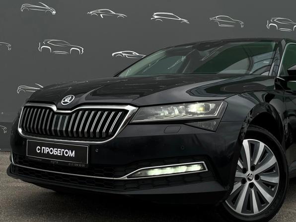 Skoda Superb III Рестайлинг с пробегом 2020 года, цена 1 937 700 рублей, 265226 км, лифтбек, Автокод Объявления