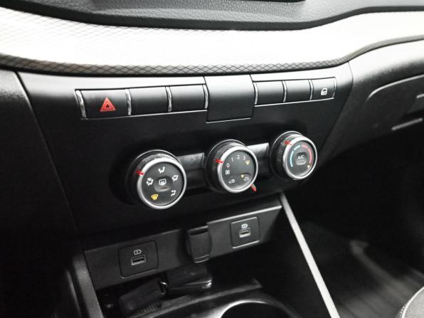 Lada (ВАЗ) Vesta I Рестайлинг (NG) с пробегом 2023 года, цена 1 350 000 рублей, 6846 км, седан, Автокод Объявления