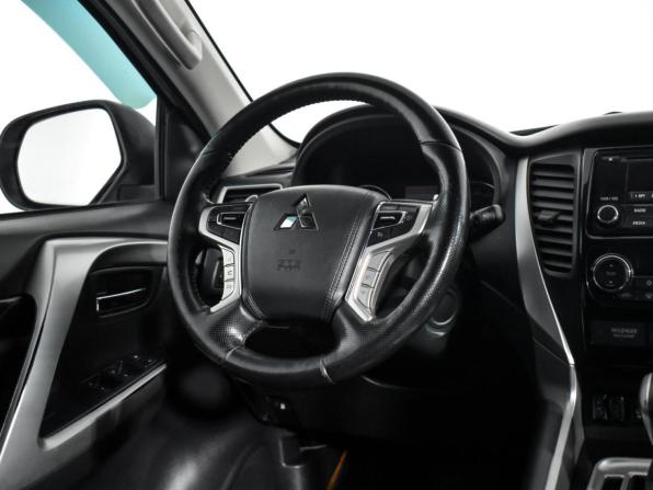 Mitsubishi Pajero Sport III с пробегом 2019 года, цена 2 690 000 рублей, 161643 км, внедорожник, Автокод Объявления