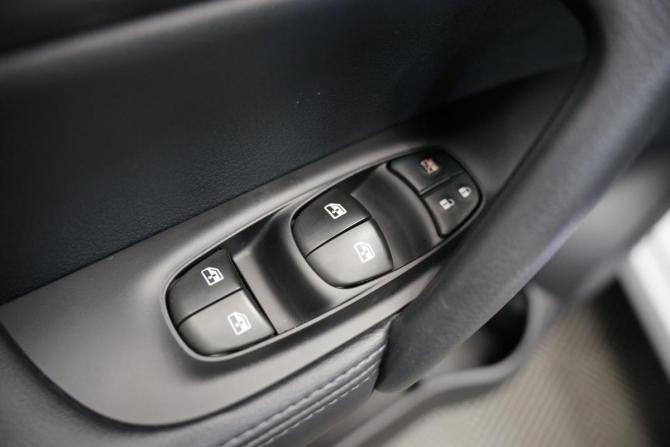 Nissan Qashqai II Рестайлинг с пробегом 2021 года, цена 2 398 000 рублей, 107000 км, внедорожник, Автокод Объявления
