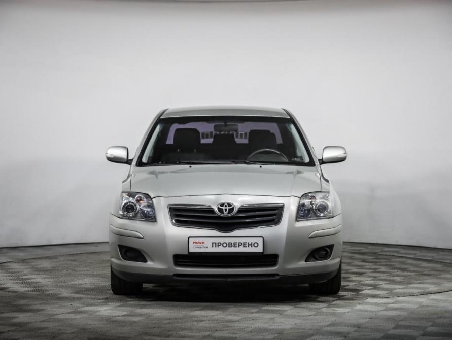 Toyota Avensis II Рестайлинг Санкт-Петербург  - изображение 2