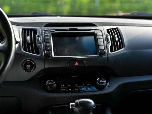 Kia Sportage III с пробегом 2012 года, цена 1 200 000 рублей, 207323 км, внедорожник, Автокод Объявления