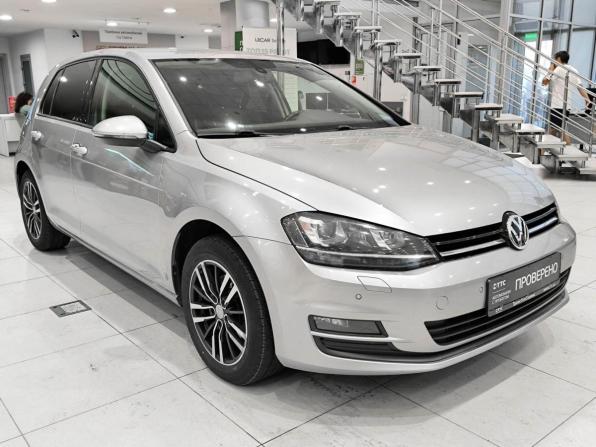 Volkswagen Golf VII с пробегом 2013 года, цена 1 320 000 рублей, 135242 км, хэтчбек, Автокод Объявления