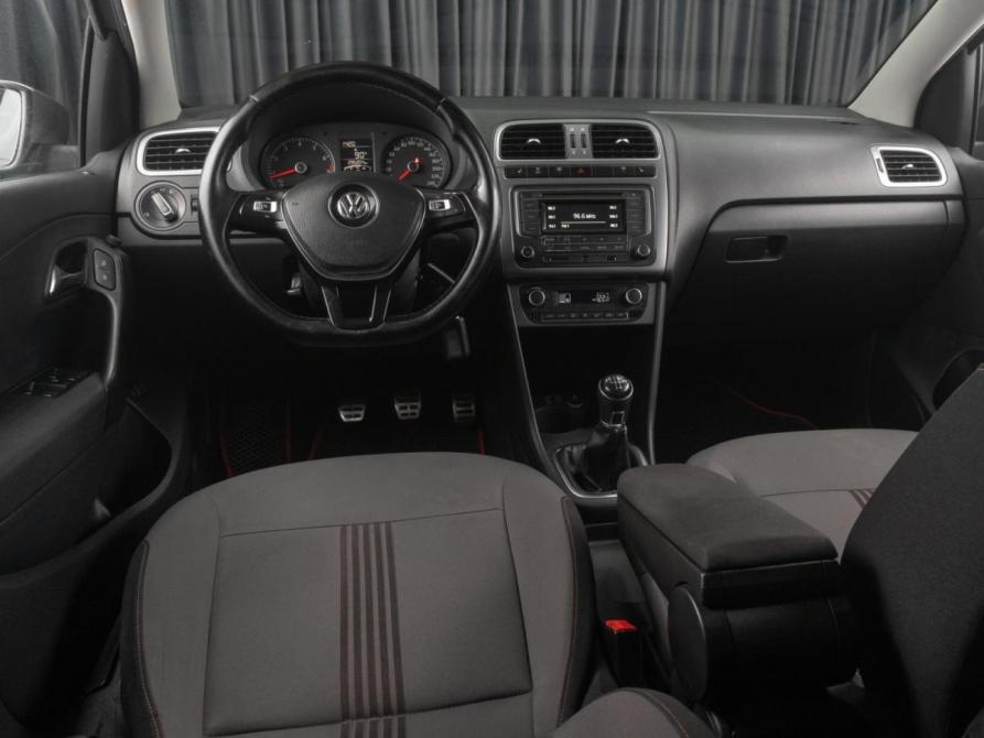 Volkswagen Polo V Рестайлинг Тюмень  - изображение 6