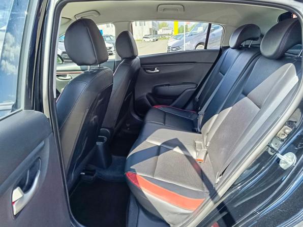 Kia Rio IV с пробегом 2019 года, цена 1 649 995 рублей, 29137 км, хэтчбек, Автокод Объявления