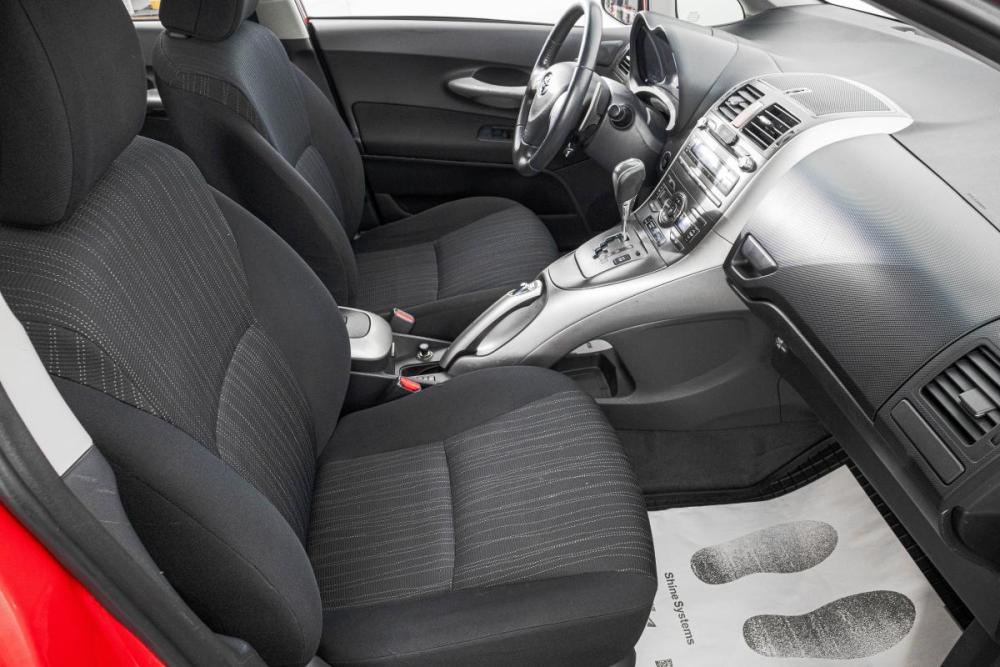 Toyota Auris I Барнаул  - изображение 22