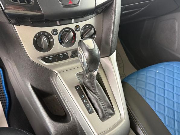 Ford Focus III с пробегом 2012 года, цена 699 000 рублей, 156952 км, хэтчбек, Автокод Объявления