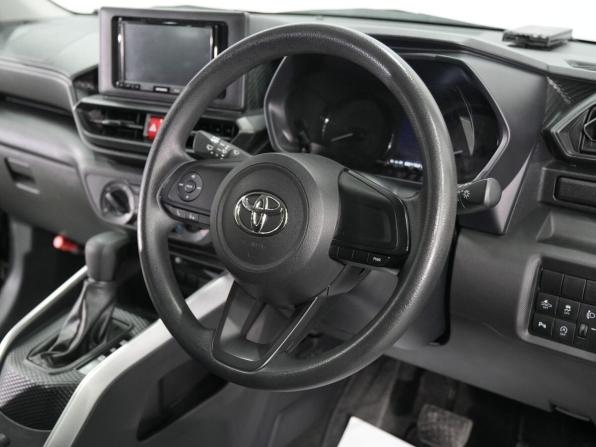 Toyota Raize I с пробегом 2020 года, цена 1 779 000 рублей, 67134 км, внедорожник, Автокод Объявления