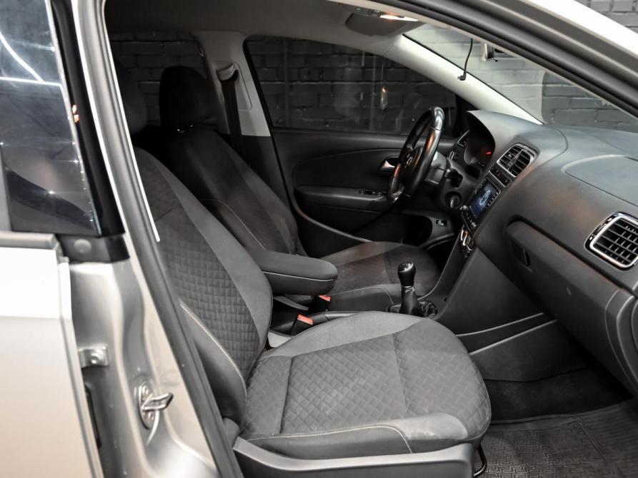 Volkswagen Polo V Рестайлинг Екатеринбург  - изображение 10
