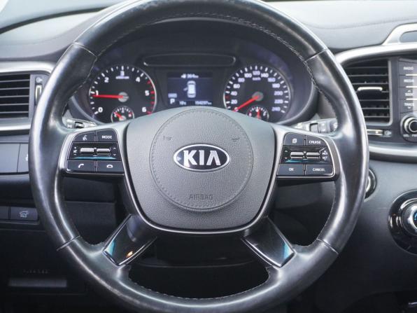 Kia Sorento III Prime Рестайлинг с пробегом 2018 года, цена 2 800 000 рублей, 153811 км, внедорожник, Автокод Объявления
