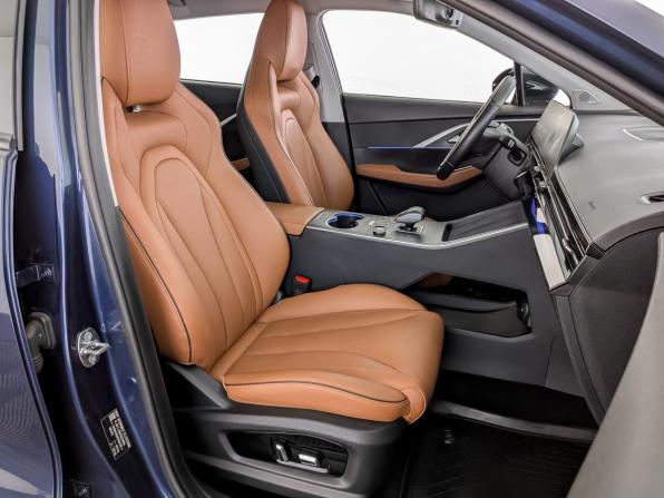 Omoda C5 I с пробегом 2023 года, цена 1 745 000 рублей, 46563 км, внедорожник, Автокод Объявления