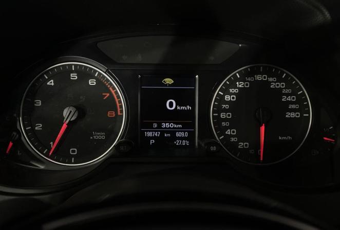Audi Q5 I (8R) с пробегом 2010 года, цена 1 385 000 рублей, 198747 км, внедорожник, Автокод Объявления