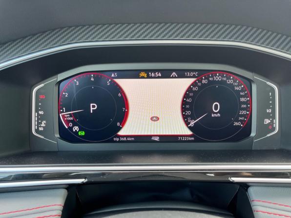 Volkswagen Tiguan II Рестайлинг с пробегом 2023 года, цена 4 150 000 рублей, 71223 км, внедорожник, Автокод Объявления