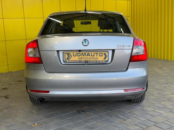 Skoda Octavia II (A5) Рестайлинг с пробегом 2012 года, цена 699 000 рублей, 203000 км, лифтбек, Автокод Объявления