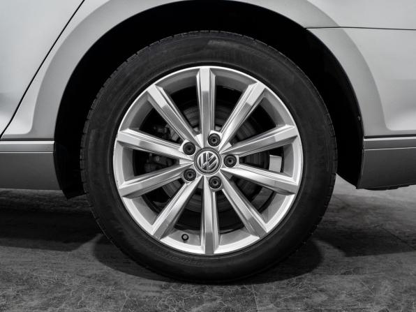 Volkswagen Passat B8 с пробегом 2015 года, цена 1 520 000 рублей, 77380 км, универсал, Автокод Объявления
