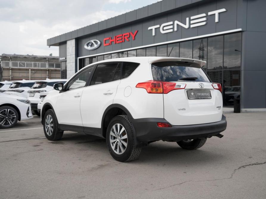 Toyota RAV4 IV (XA40) Москва  - изображение 4