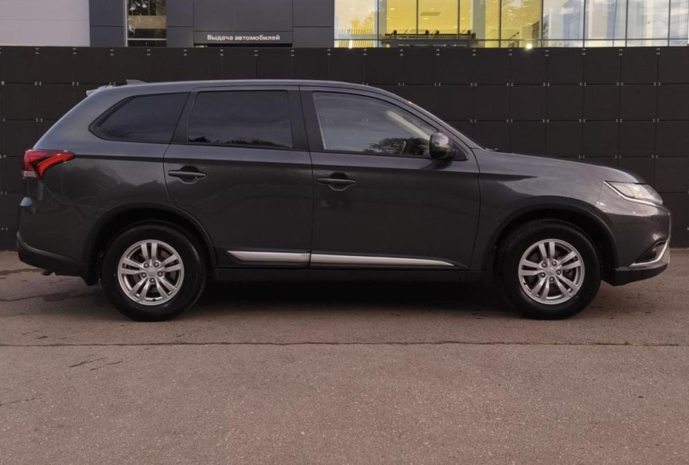 Mitsubishi Outlander III Рестайлинг 3 Сыктывкар  - изображение 4
